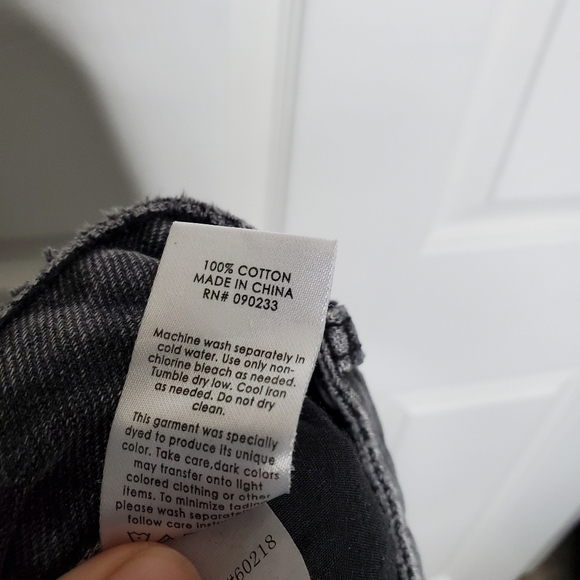 Pacsun Washed Black High Rise Distressed Ripped 90s Boyfriend Jeans - Picture 11 of 11